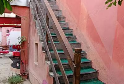 Casă cu 5 camere în Sinești - 5