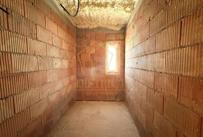 Duplex cu 3 camere cu Canalizare în Urseni - 5