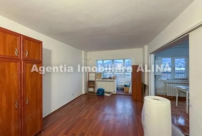 Apartament cu 2 camere decomandat în Decebal - 10