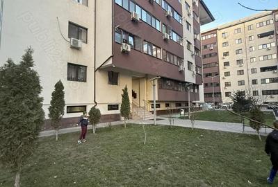 Apartament cu 3 camere decomandat în Central - 2
