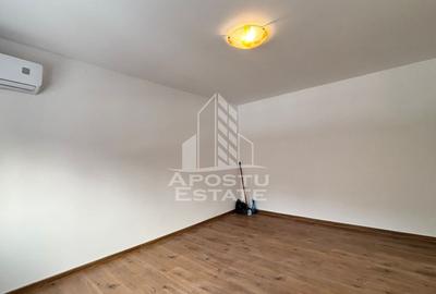 Apartament cu o camera in zona Olimpia Stadion,etajul intai,decomandat - 1