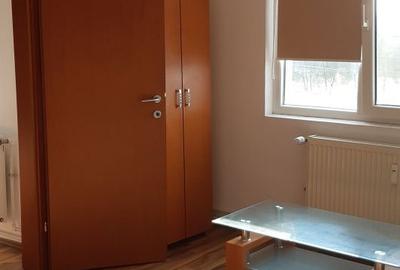 Apartament cu 2 camere semidecomandat în Central - 1