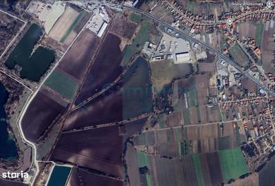 Teren de 13100 mp, în Borș - 1
