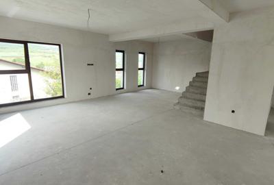 Casă cu 4 camere decomandat în Iris - 2