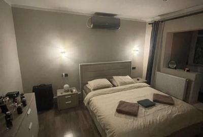 Apartament cu 3 camere decomandat, mobilat în Micro 3 - 2