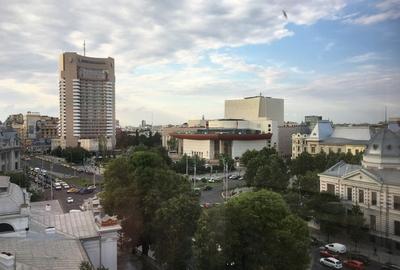 Garsonieră decomandată în Universitate - 2