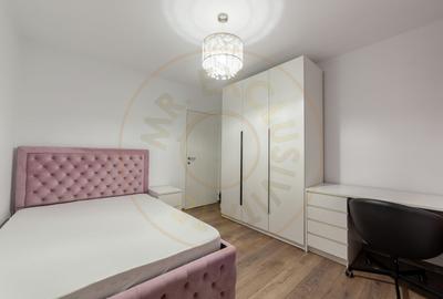 Apartament cu 3 camere semidecomandat în Calea București - 12