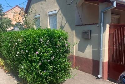 Casă individuală cu 5 camere în Aradul Nou
