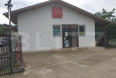 Spațiu comercial, de 40 mp, în Central - 5