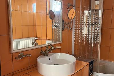 Casă cu 4 camere în Central - 3