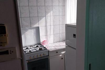 Garsonieră în Uzina 2 - 3