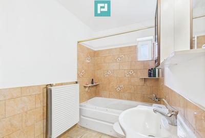 Casa de vacan?a mobilata ?i utilata la Mini? - 9