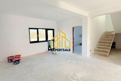 Casă cu 4 camere cu Teren 253 Mp în Central