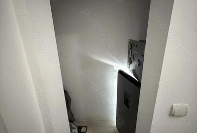 Apartament cu 3 camere decomandat în Berceni - 8