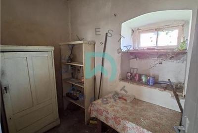 Casă cu 3 camere cu Teren 1700 Mp în Baciu - 2