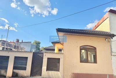 Casă individuală cu 4 camere cu Canalizare în Central - 3