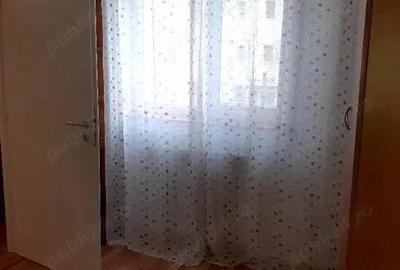 2 Camere Podu Ros - Liceul Emil Racovita - 3