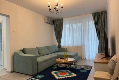 Apartament cu 2 camere semidecomandat, mobilat în Hristo Botev - 1