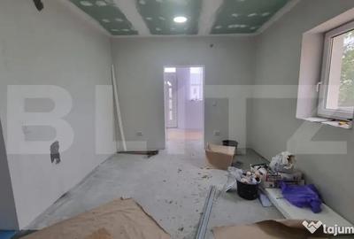 Casă cu 2 camere cu Teren 4600 Mp în Central - 5