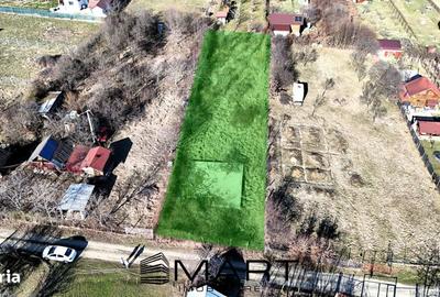 Teren de 1110 mp, în Central