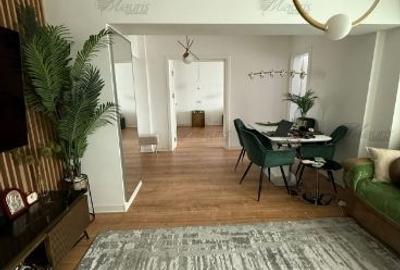 Apartament cu 3 camere decomandat în Alba Iulia