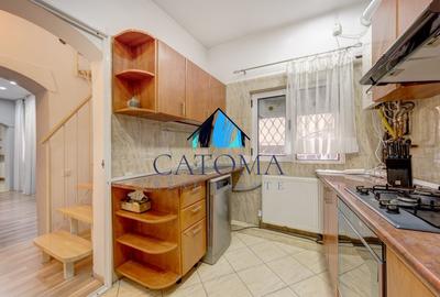 Parcul Carol / Casa individuala / renovata / investitie /  mutare imediata ! - 17