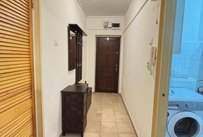 Garsonieră decomandată, mobilată în Central - 4