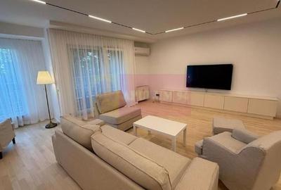 Apartament cu 3 camere decomandat în Aviatorilor