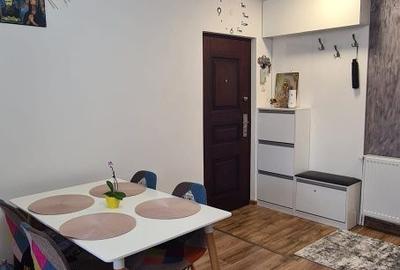 Apartament cu 2 camere decomandat în Criș