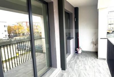 Studio 45mp, Tractorul, etaj 1 de vanzare - 1