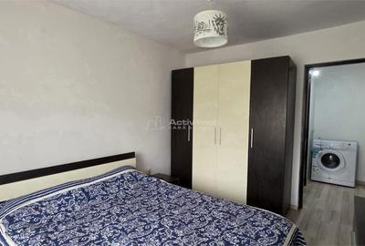 Apartament cu 2 camere în Micro 6 - 7