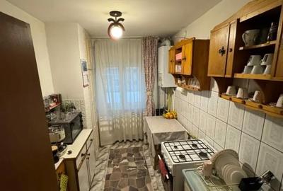 Apartament cu 4 camere decomandat, mobilat în Burdujeni - 4