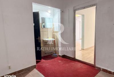 Spațiu comercial, de 120 mp, în Decebal - 5
