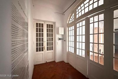 B-dul Carol 59, 222 mpu, 9 camere, etaj 1 din 3, balcoane 14 mp - 9