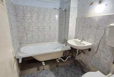 Apartament de vanzare - 5