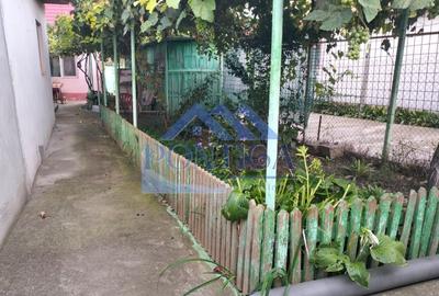 Oportunitate de Investiție casa  în Lumina - 4