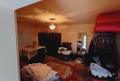 Casă cu 2 camere în Bârsău - 1