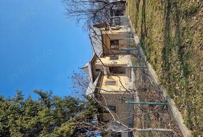 Casa de vanzare in statiunea Puciasa - 1