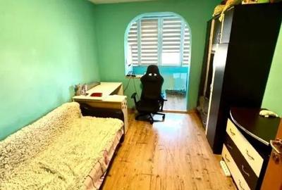 Apartament cu 3 camere decomandat, mobilat în Calea București - 6