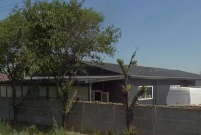 Casă cu 3 camere cu Teren 5000 Mp în Comanca - 3