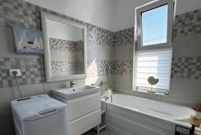 Apartament cu 3 camere decomandat în Tomis Plus - 5