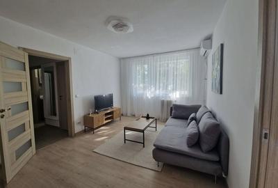 Inchiriez apartament 3 camere renovat, piata Chibrit - 1