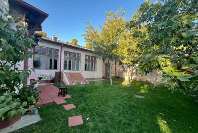 Spatiu de inchiriat 5 camere, 220 mp, zona Centrala - 11