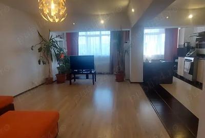 Energiei-3 camere decomandate 77 mp + mansarda locuibila 55 mp - 3