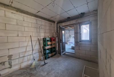 Casa P+M cu placa turnata, 5camere constructie deosebita -165.000euro - 15