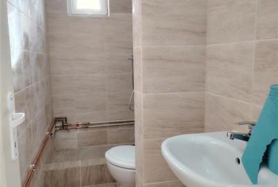 Spațiu comercial, de 201 mp, în Central - 11