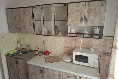 Apartament cu 3 camere decomandat în Vest - 2