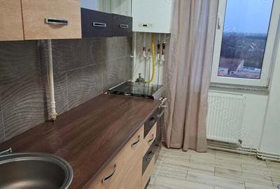 Ap modern 3 cam ultracentral pe Bulevard langa Ziridava cu termoteca ocupabil imediat
