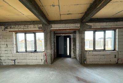 Casa semi-finisata P + M, 110 mp utili, teren 339 mp, Piel - 4