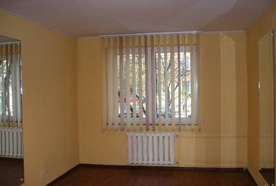 Apartament cu 2 camere semidecomandat în Iancului